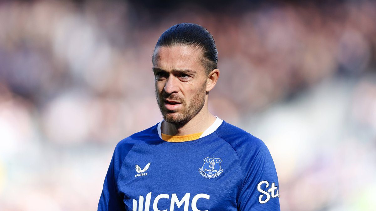 Jack Grealish (Everton) Evertonin paidassa Chelsea-ottelussa Hill Dickinson Stadiumilla lokakuussa 2026