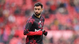 Bruno Fernandes (Manchester United) Old Traffordilla ennen Bournemouth-ottelua